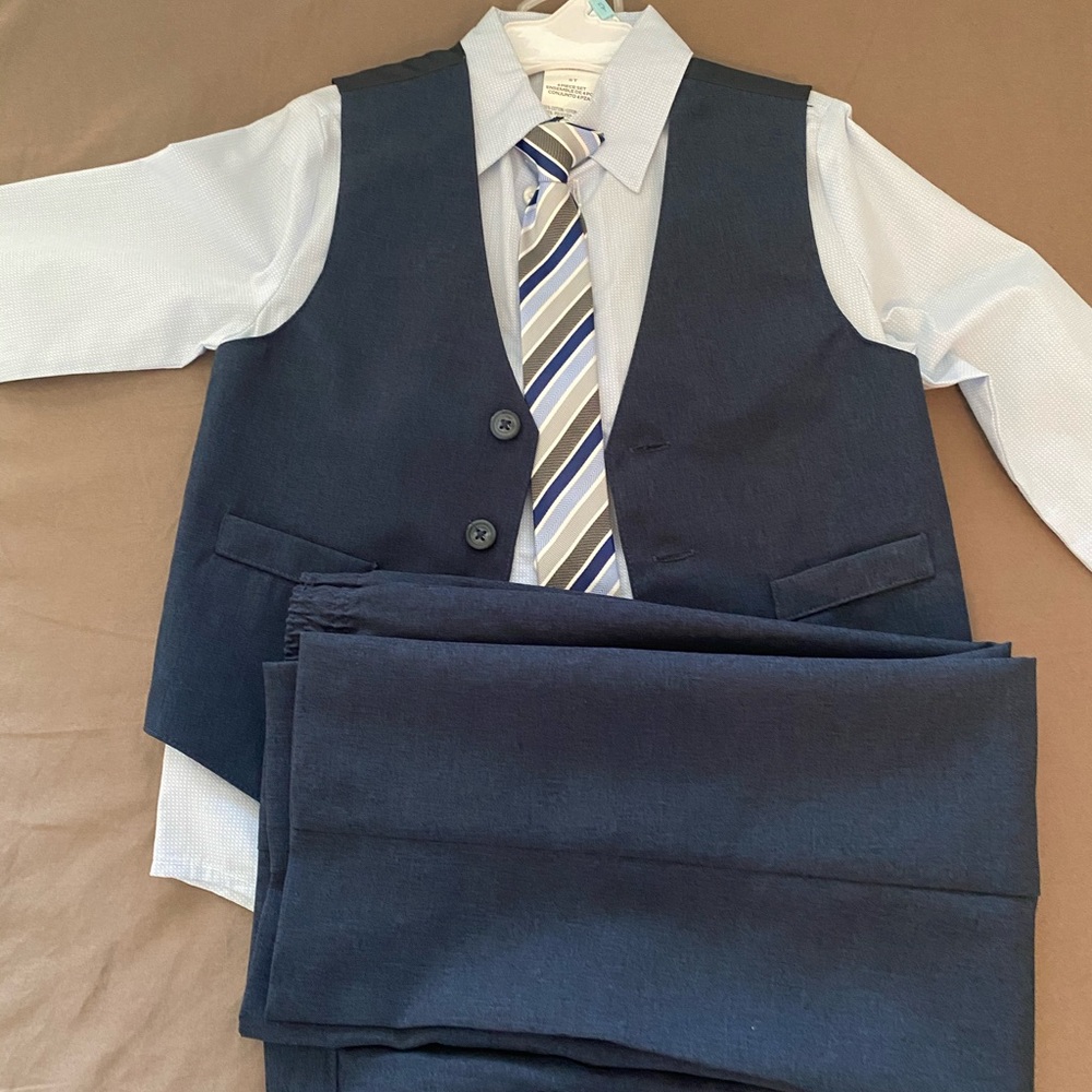 4 piece set brand new